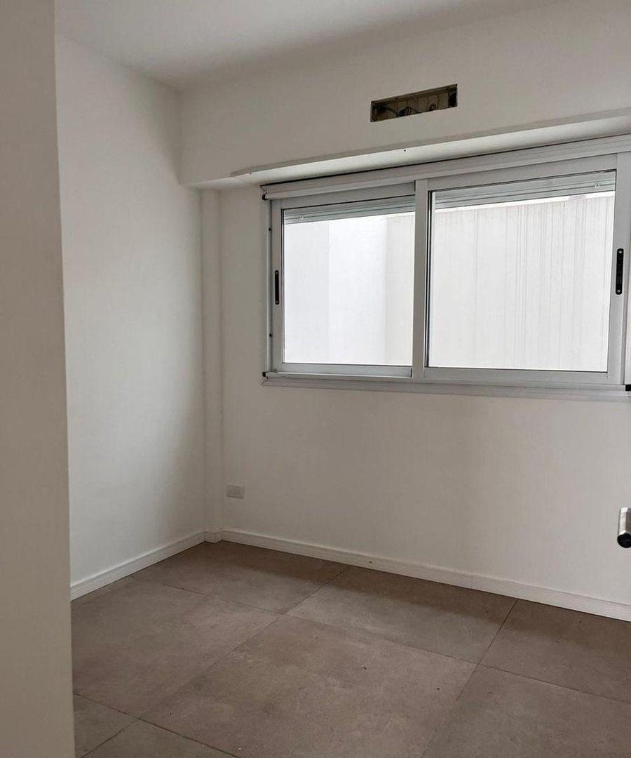 Foto de Venta 4 ambientes con cochera doble VIlla Devoto, imagen 2