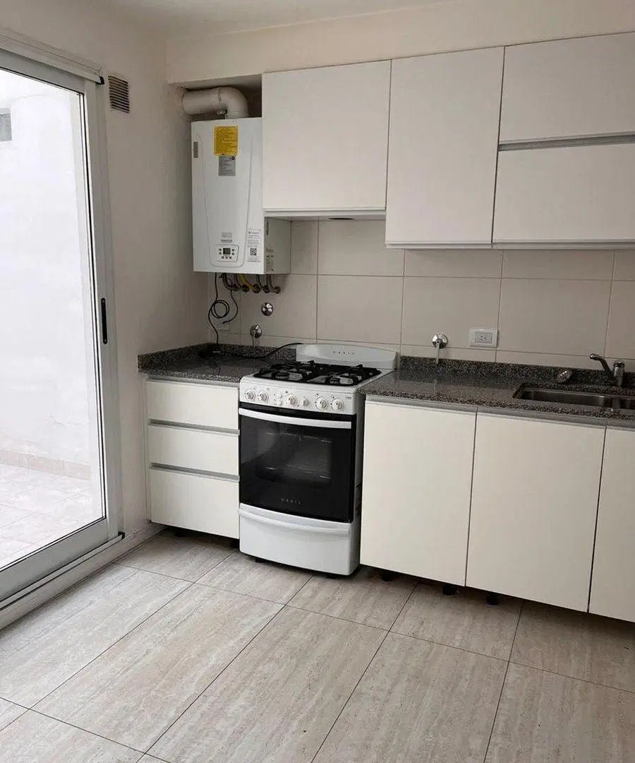 Venta 4 ambientes con cochera doble VIlla Devoto 3