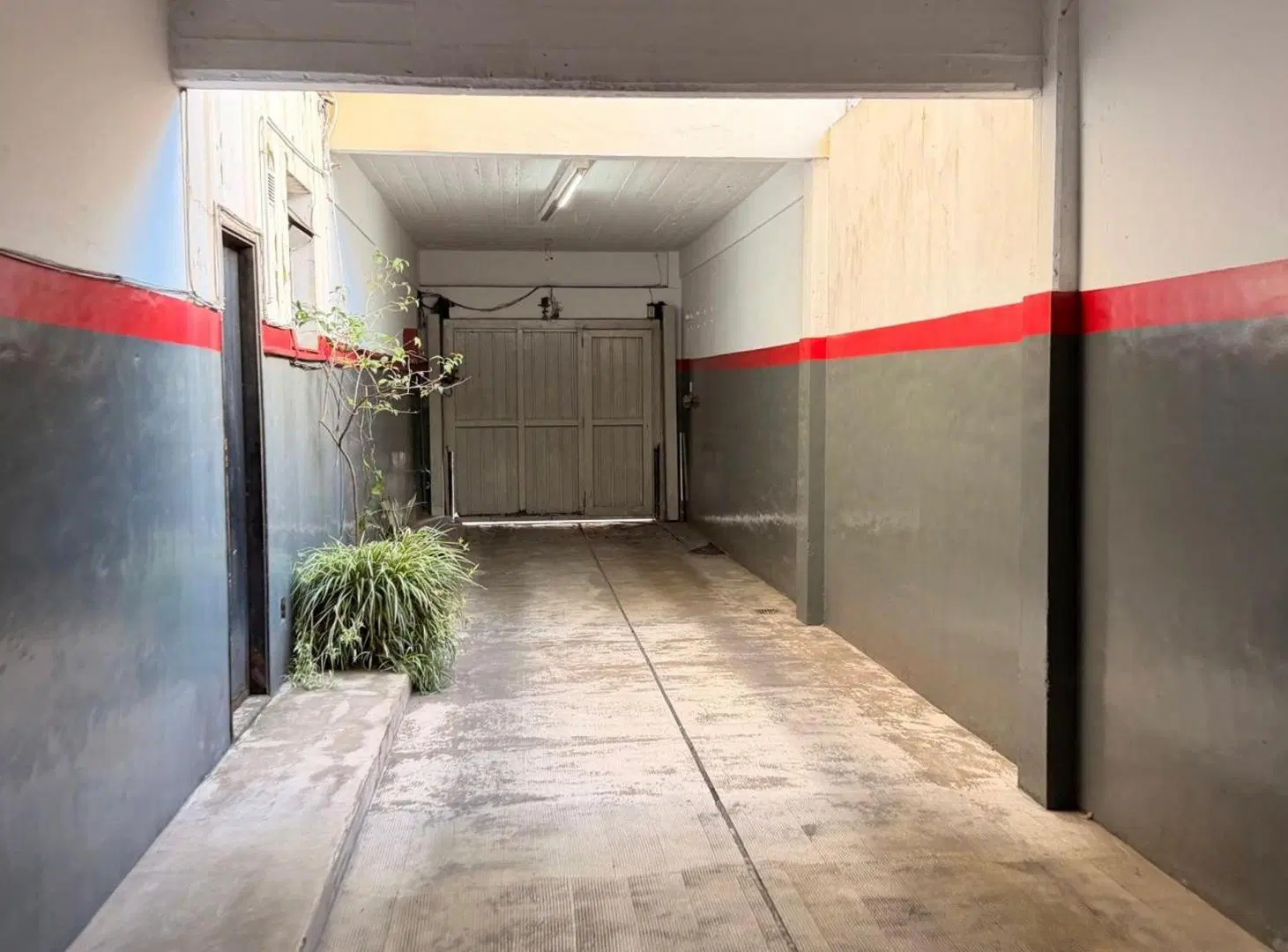 COCHERA CUBIE VENTA MONTE CASTRO ACCESO INDEPEND 2