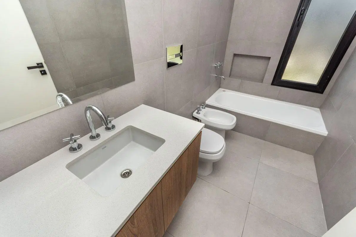 Venta casa 4 amb Pilar del Este Santa Lucia 4