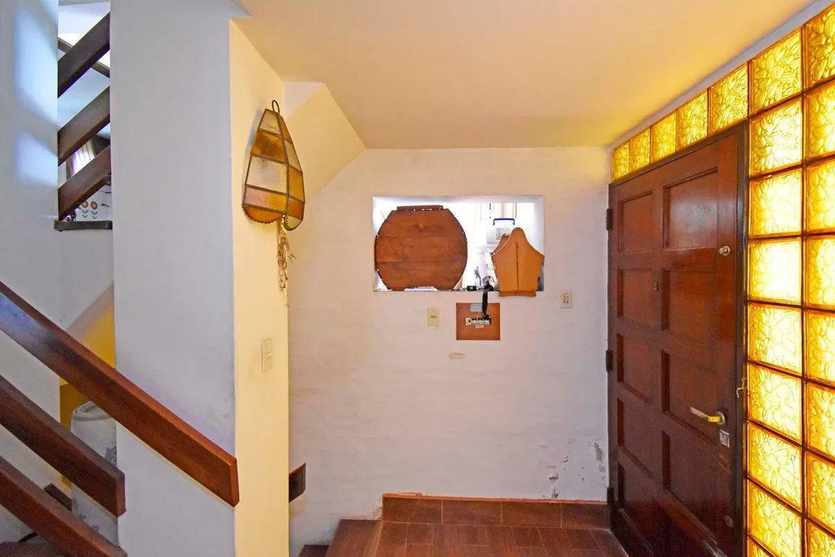 Casa 5 Amb en Venta Florida B Roca con pileta 5