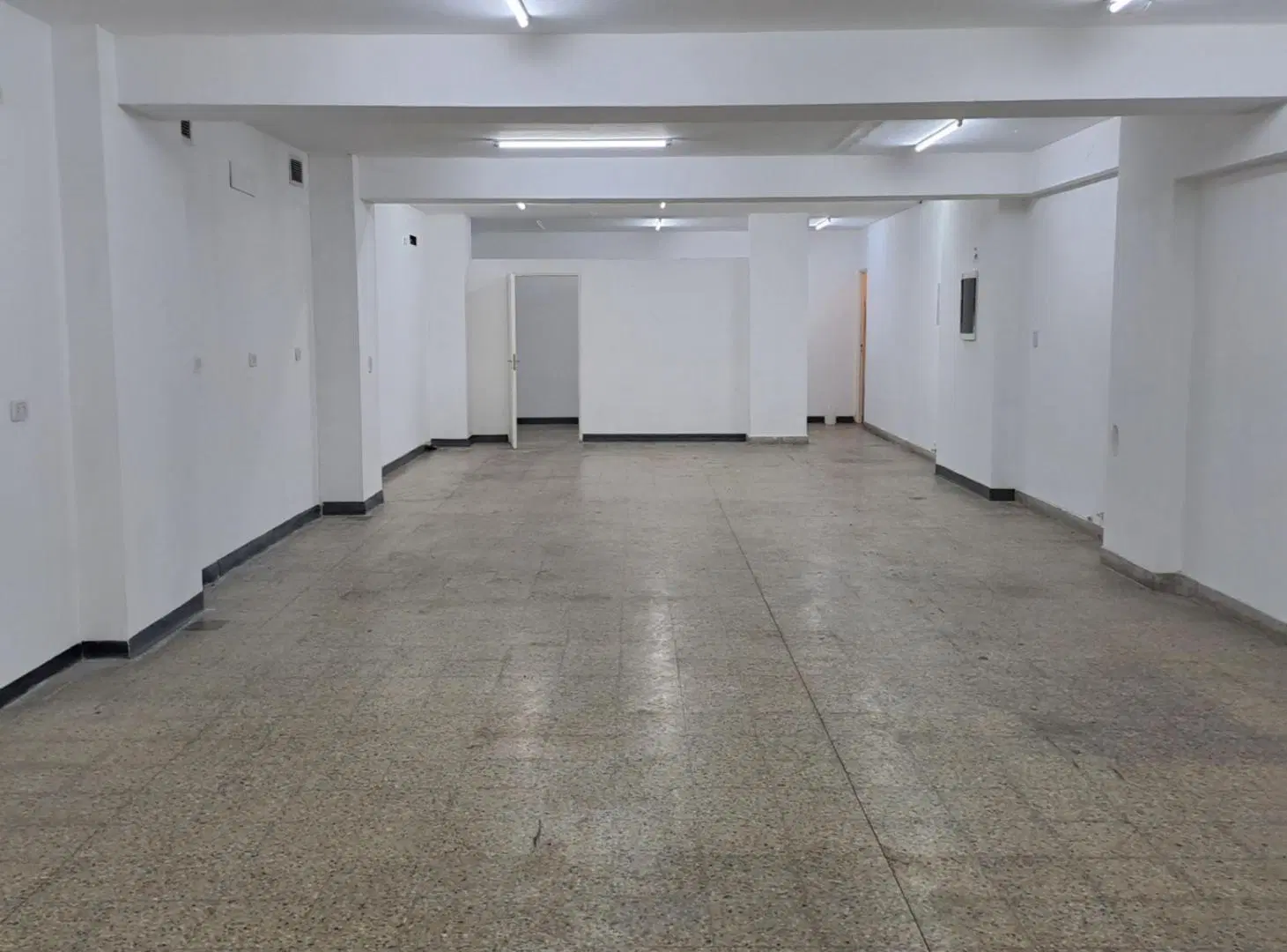 ALQUILER LOCAL COMERCIAL VILLA CRESPO 3