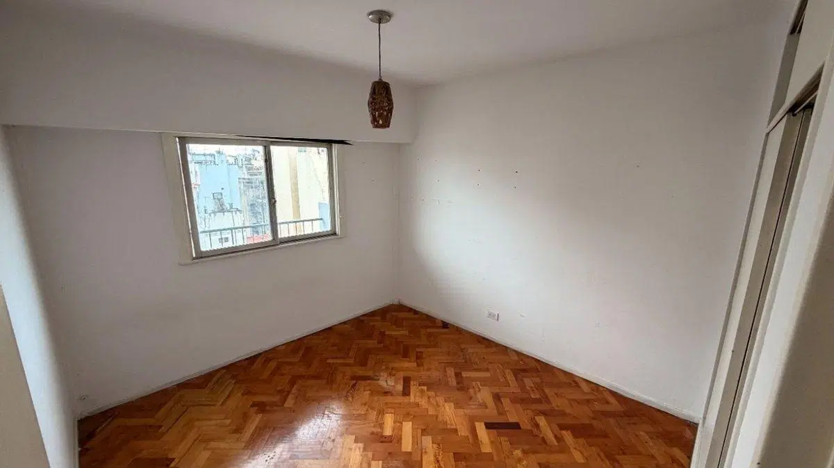 VENTA 3 AMBIENTES CON COCHERA SAN CRISTOBAL 2