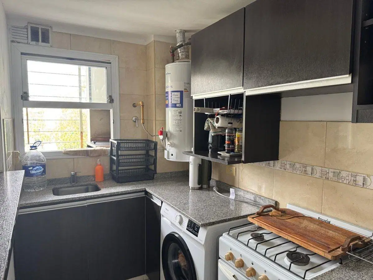 Venta 2 Ambientes Balcón  Parrilla Cochera 5