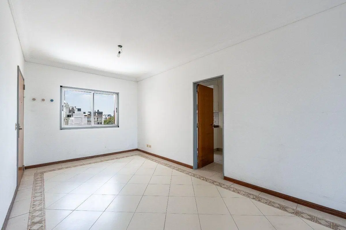 Venta Departamento 4 amb Parque Chas cochera y luz 4