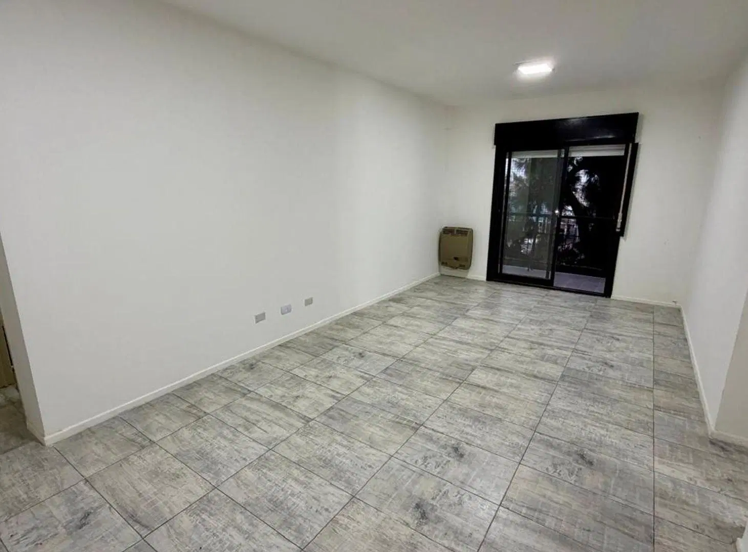 DEPARTAMENTO 3 AMB EN VENTA CIUDADELA CON COCHERA 2