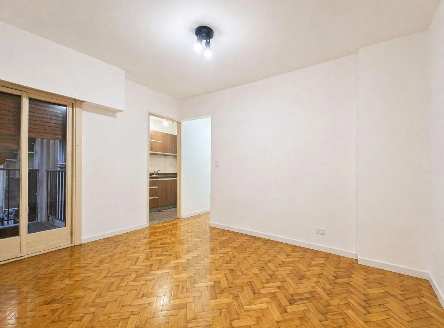 VENTA DEPTO 2 AMB SOBRE AV SAN JUAN BOEDO 5