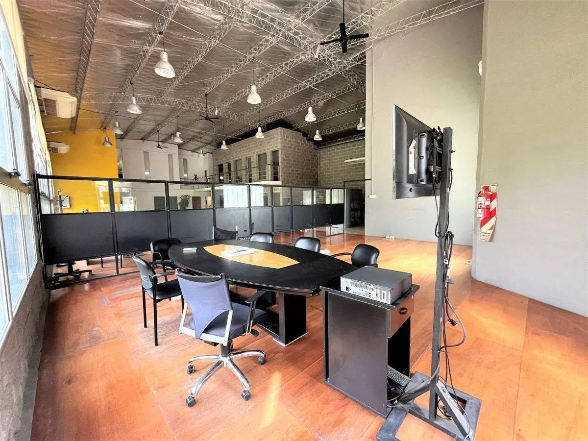 Alquiler oficinas en Lujan 4