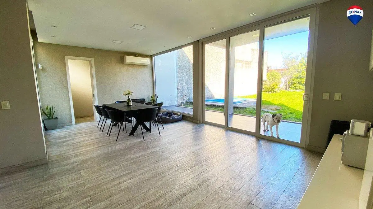 CASA EN VILLA SARMIENTO 2