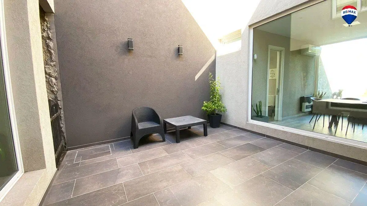 CASA EN VILLA SARMIENTO 3