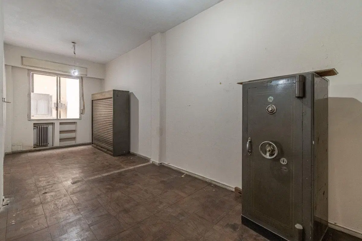 OFICINA COMERCIAL VENTA EN AV DE MAYO MONSERRAT 3