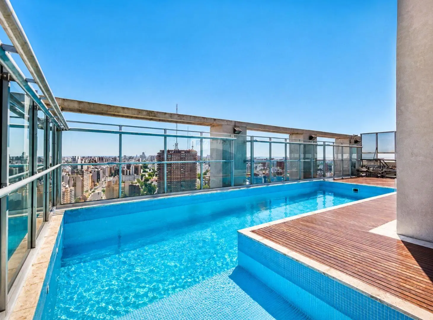 ALQUILER TEMPORAL TORRE TERRAZA AMENITIES COCHERA 4
