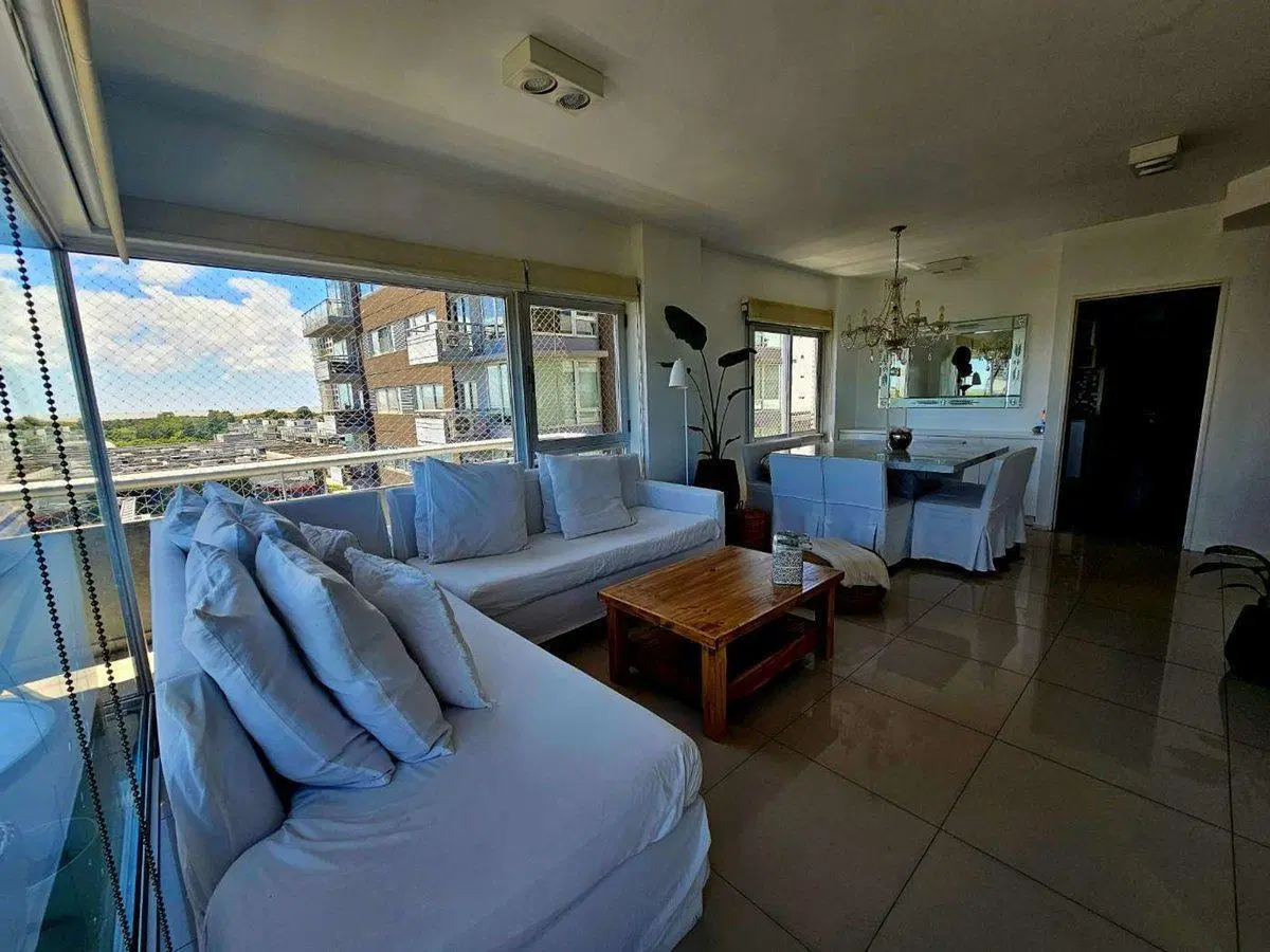 VENTA VICENTE LOPEZ 3 DORMITORIOS VISTA 2 COCHERAS 5
