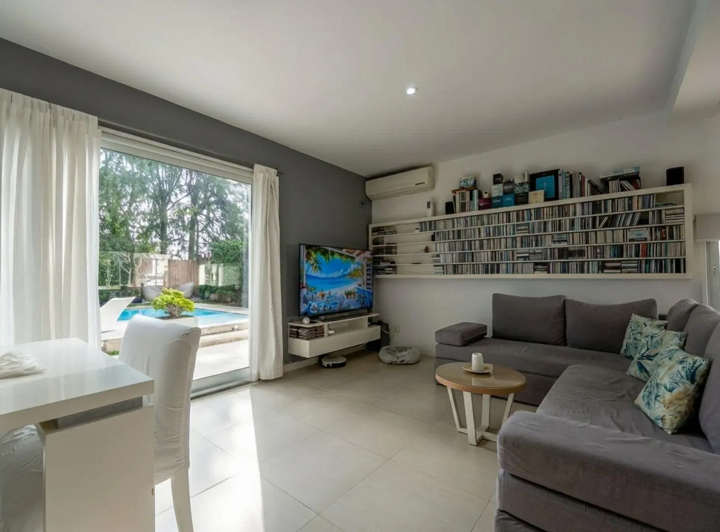 CASA EN VENTA 5 AMBIENTES LOS SAUCES NORDELTA 2
