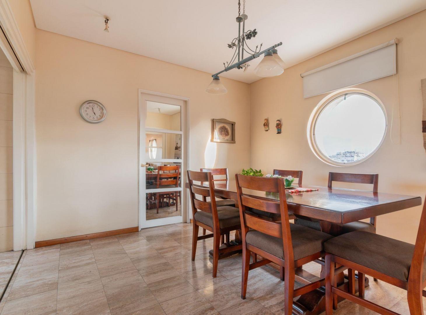 PISO 4 AMB C DEPEND COCH VENTA BALCON ATERRAZADO