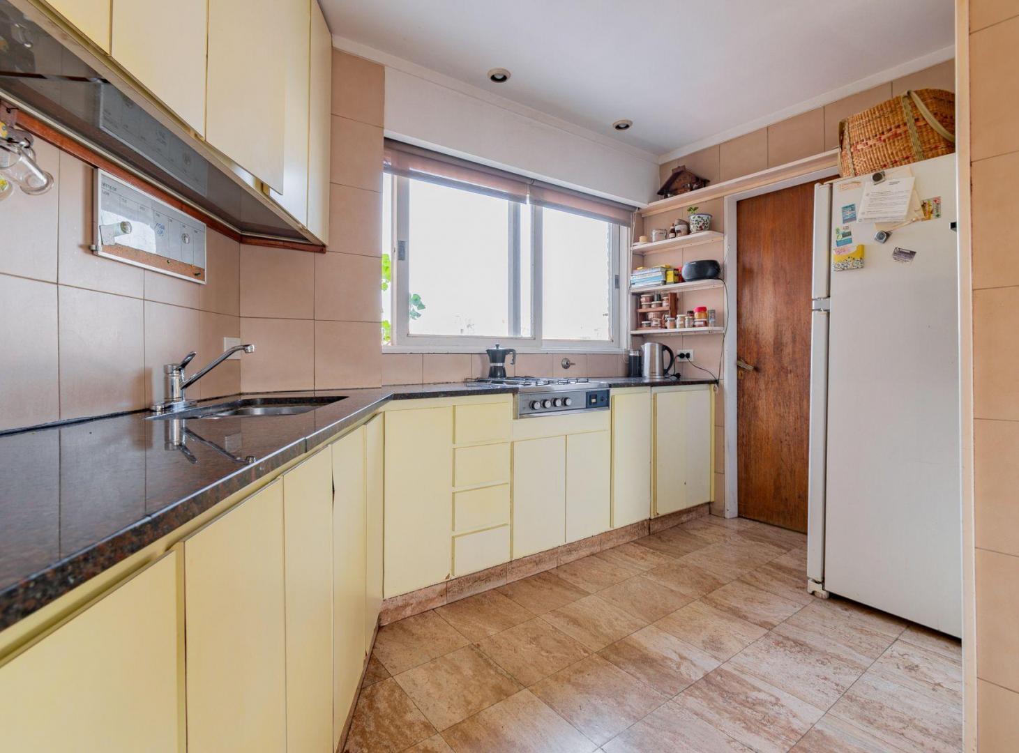 PISO 4 AMB C DEPEND COCH VENTA BALCON ATERRAZADO