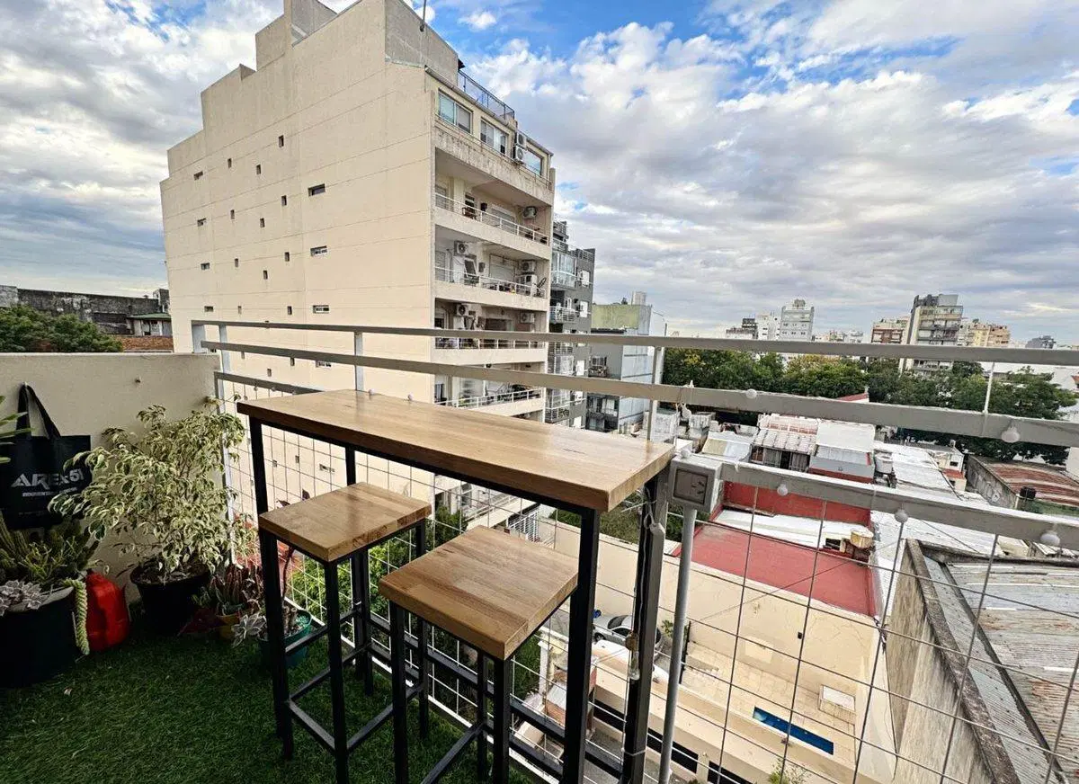 VENTA 2 AMBIENTES BALCON MONTE CASTRO APTO CREDITO 3