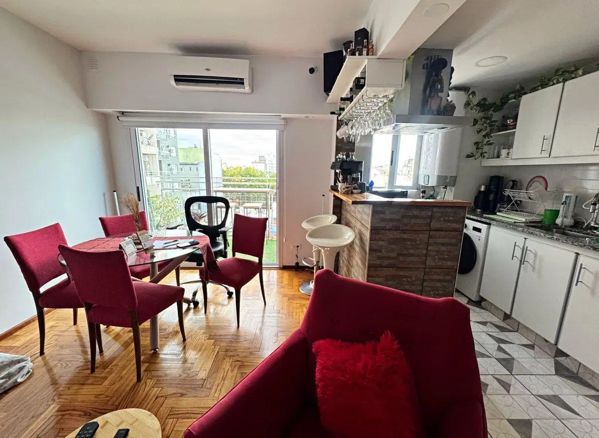 VENTA 2 AMBIENTES BALCON MONTE CASTRO APTO CREDITO 2