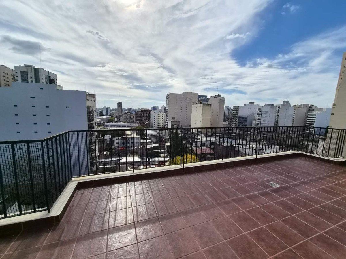 3 AMBIENTES EN VENTA EN AVELLANEDA BALCON TERRAZA