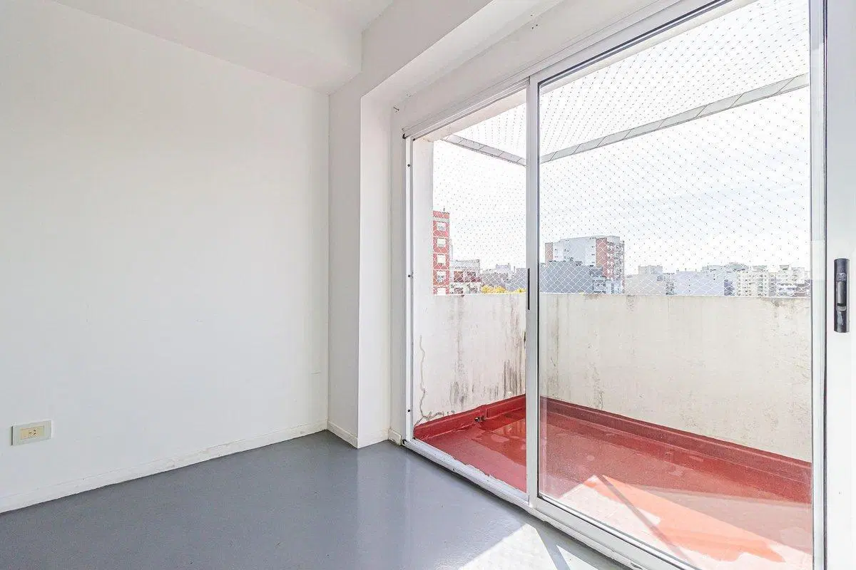 MONOAMBIENTE DIVISIBLE CON BALCON EN CABALLITO 4