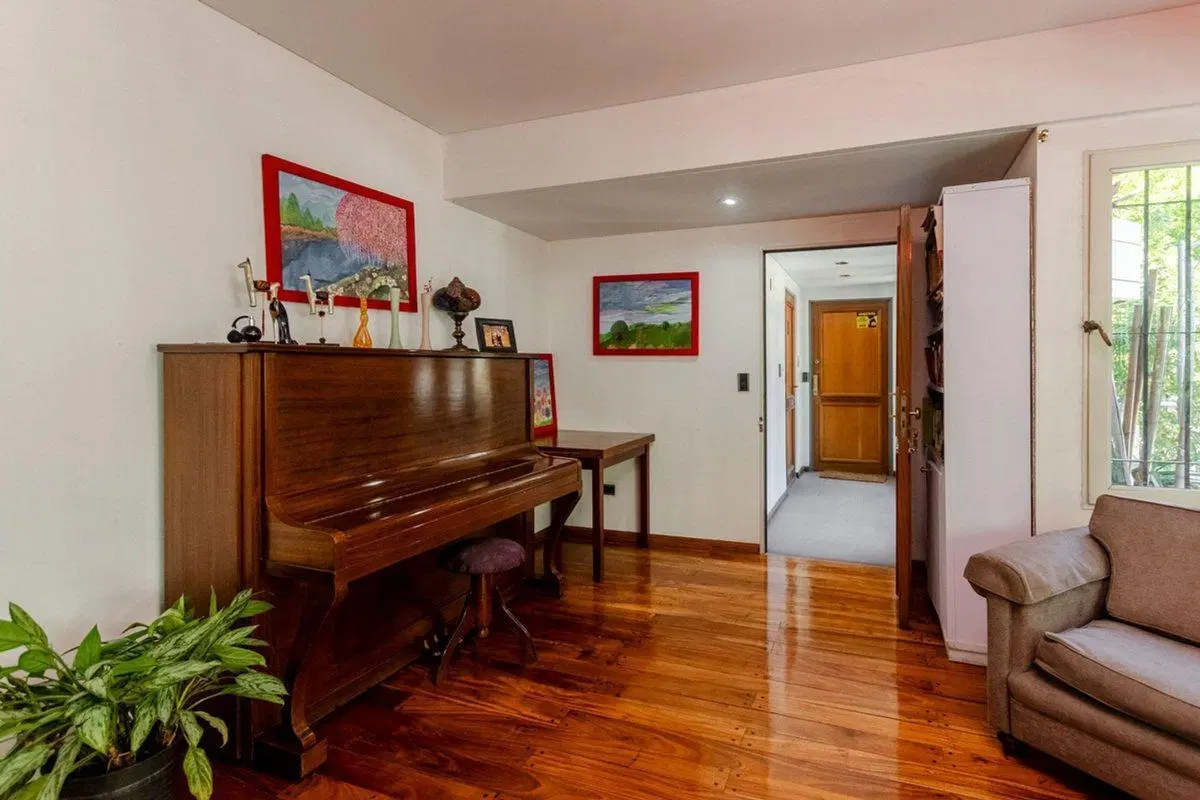 VENTA DEPTO 3 DORM ESCRITORIO COCHERA DOBLE 5