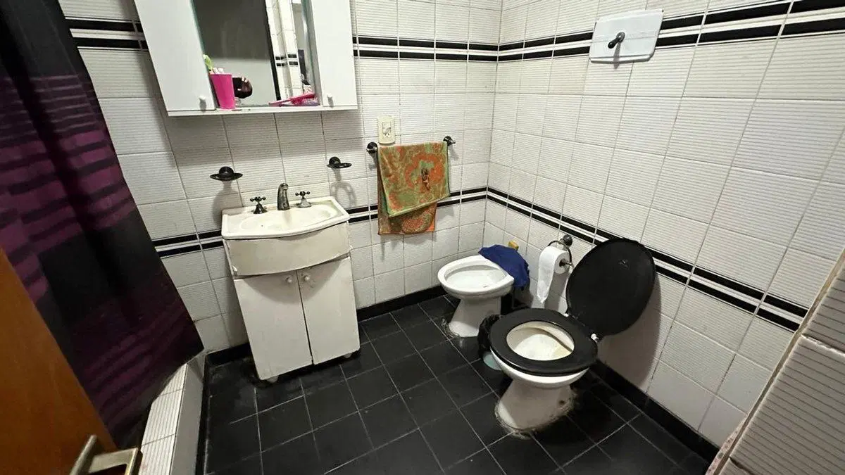 CASA 4 AMB VENTA CON RENTA LONGCHAMPS GARAGE 3 AUT 5