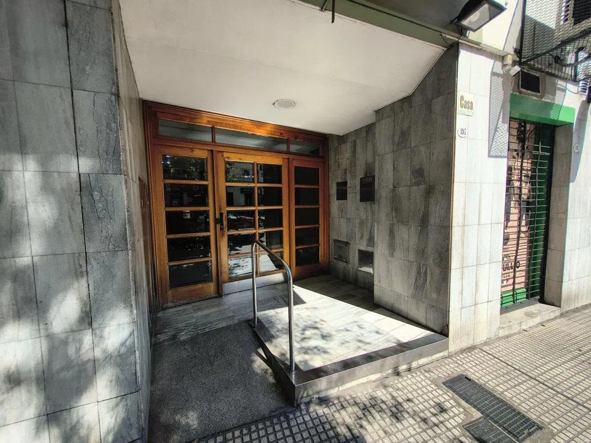 ALQUILER DEPTO 4 AMB BALCON FRENTE PATIO 3