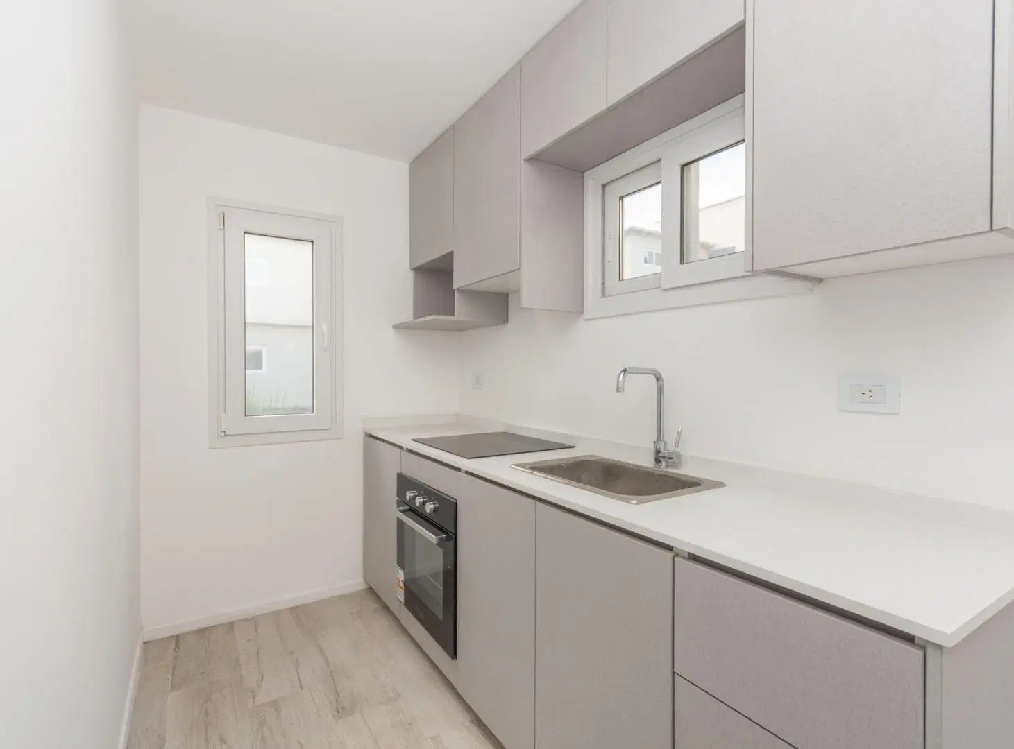 VENTA DEPARTAMENTO DUPLEX CON JARDIN CHIC VILLAGE 4