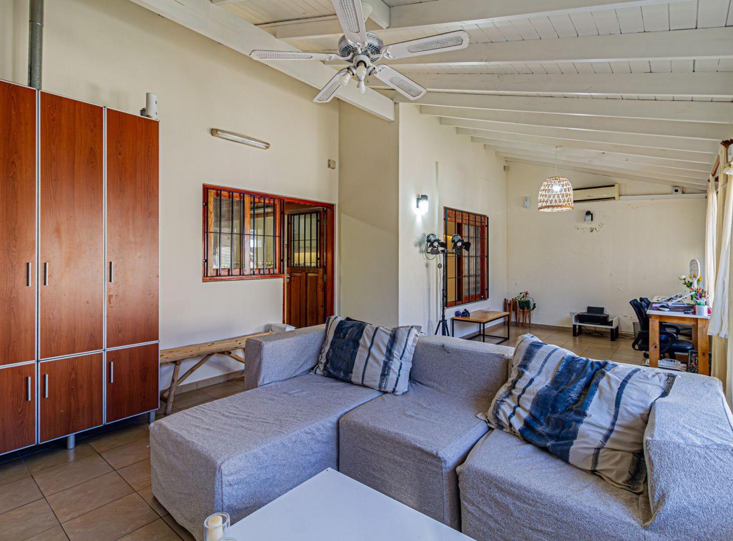 Foto de CASA EN VENTA EN MARTINEZ CON COCHERA Y JARDIN, imagen 5