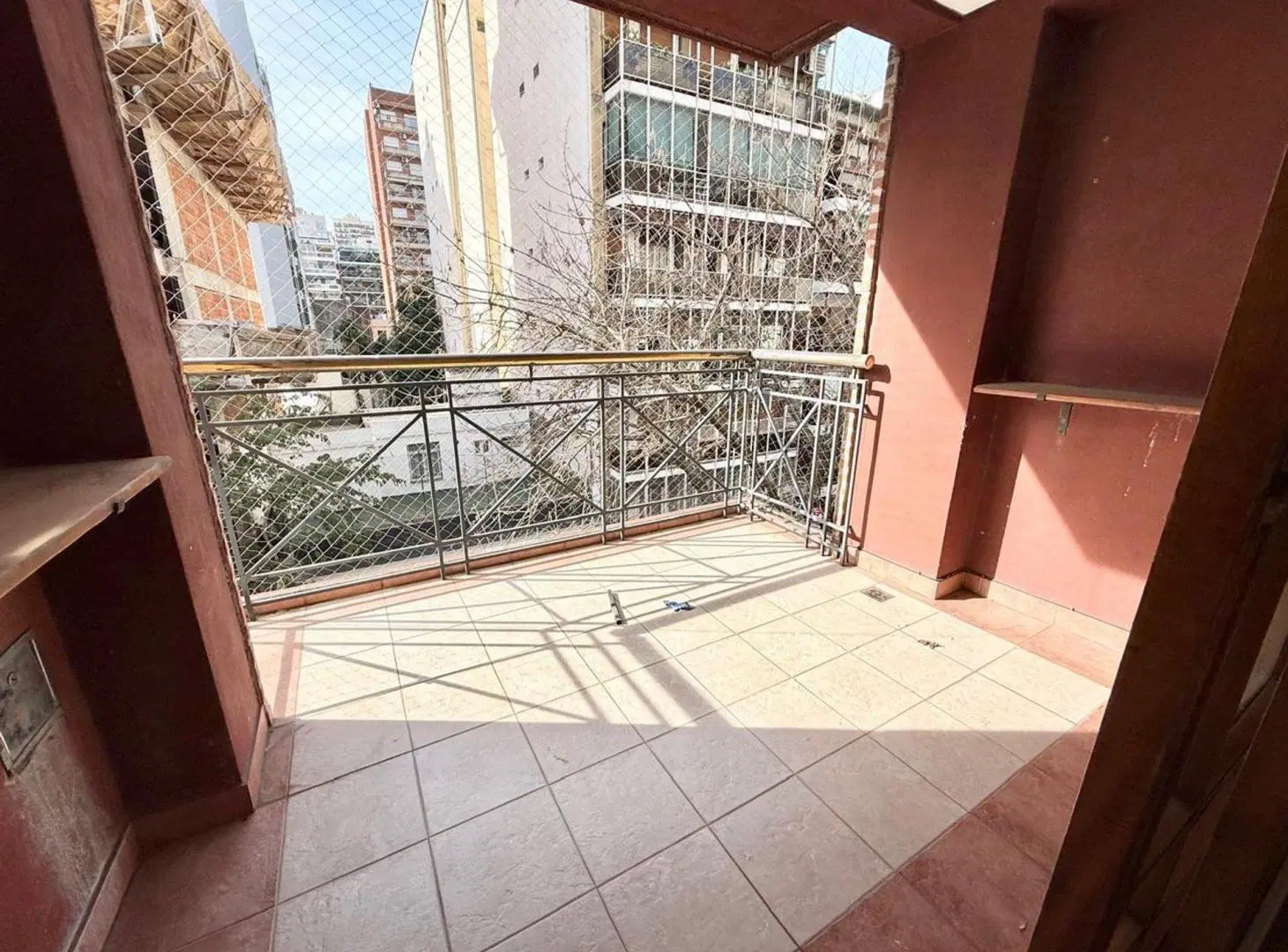 DEPARTAMENTO 4 AMBIENTES ALQUILER EXP INCLUIDAS 3