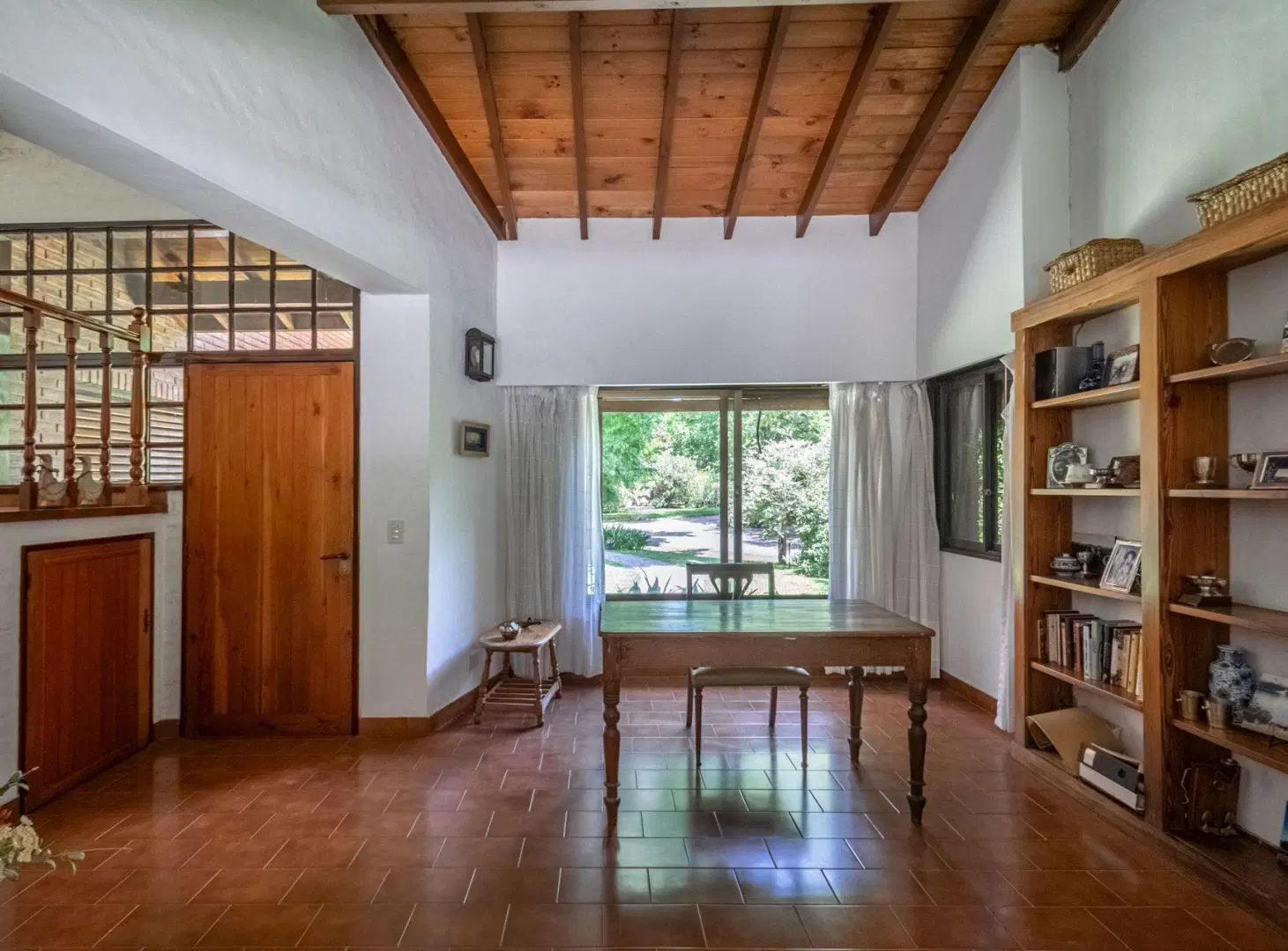 Casa 6 dormitorios vista al golf y 4 cocheras 4