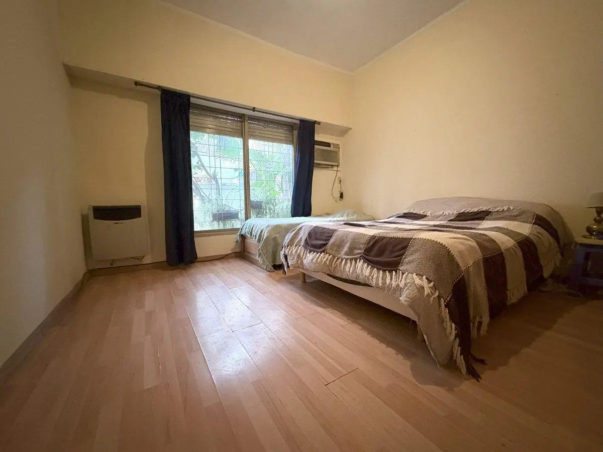 VENTA CASA 5 AMBIENTES CON PATIO PARRILLA PALOMAR 8