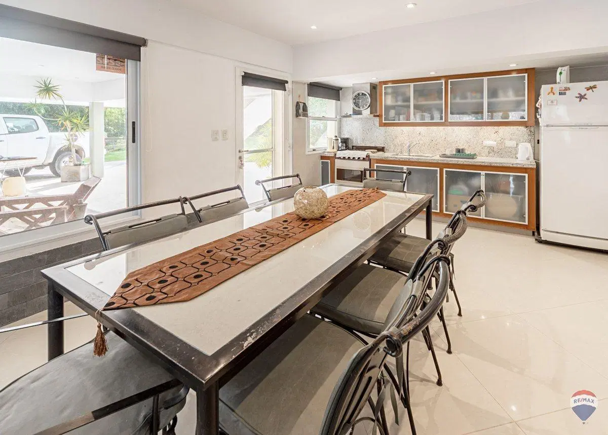 VENTA CASA 500M2 BARRIO JARDIN NAUTICO 3