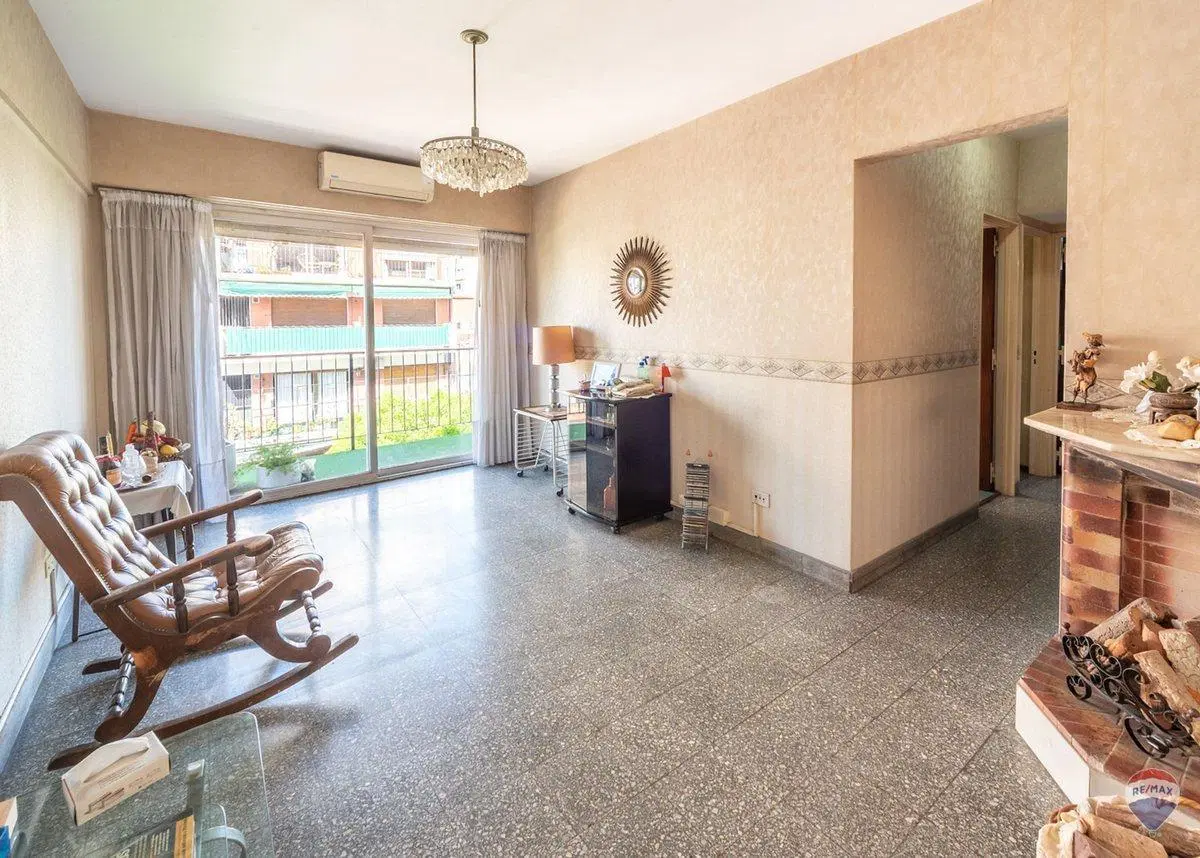 Venta Depto 4 amb Villa del Parque con balcon 2
