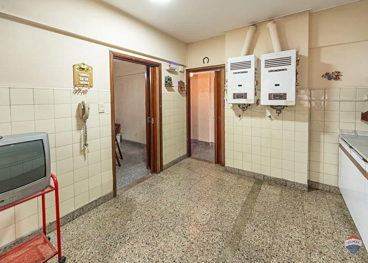 Venta Depto 4 amb Villa del Parque con balcon 5