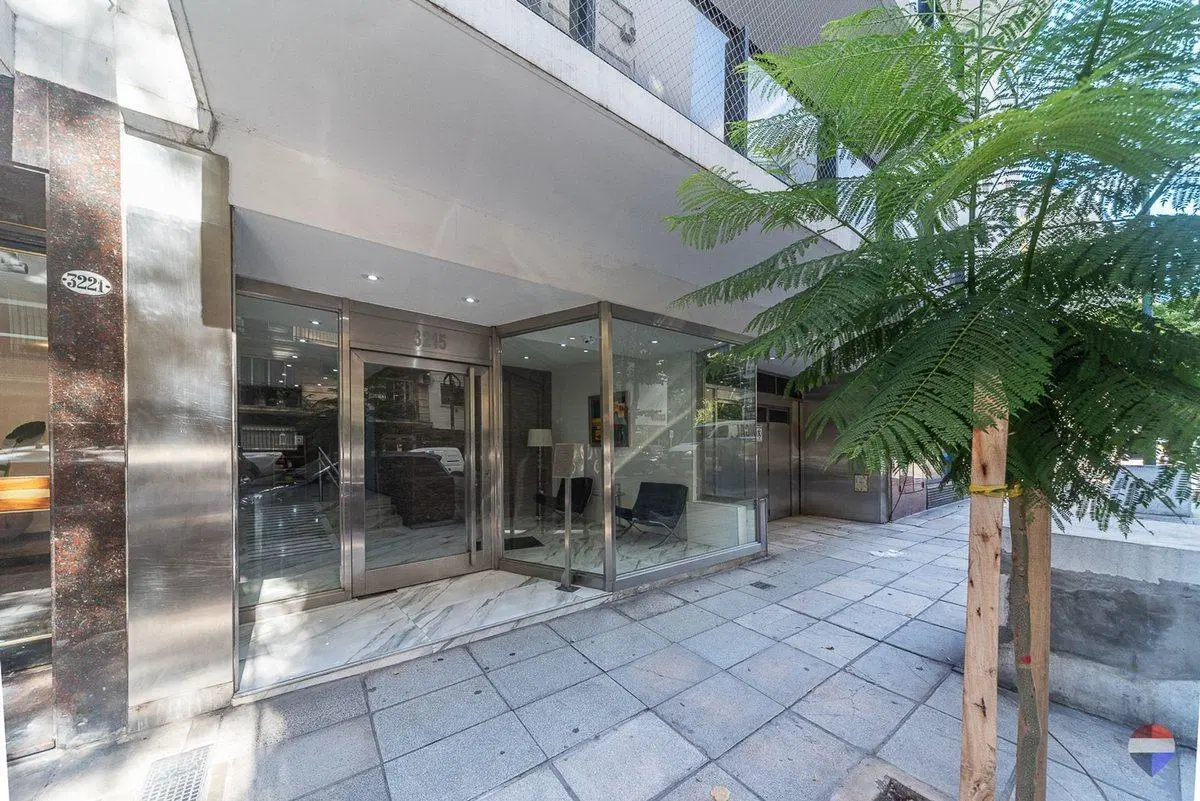 VENTA DEPARTAMENTO PISO ALTO 4 AMBIENTES PALERMO 4