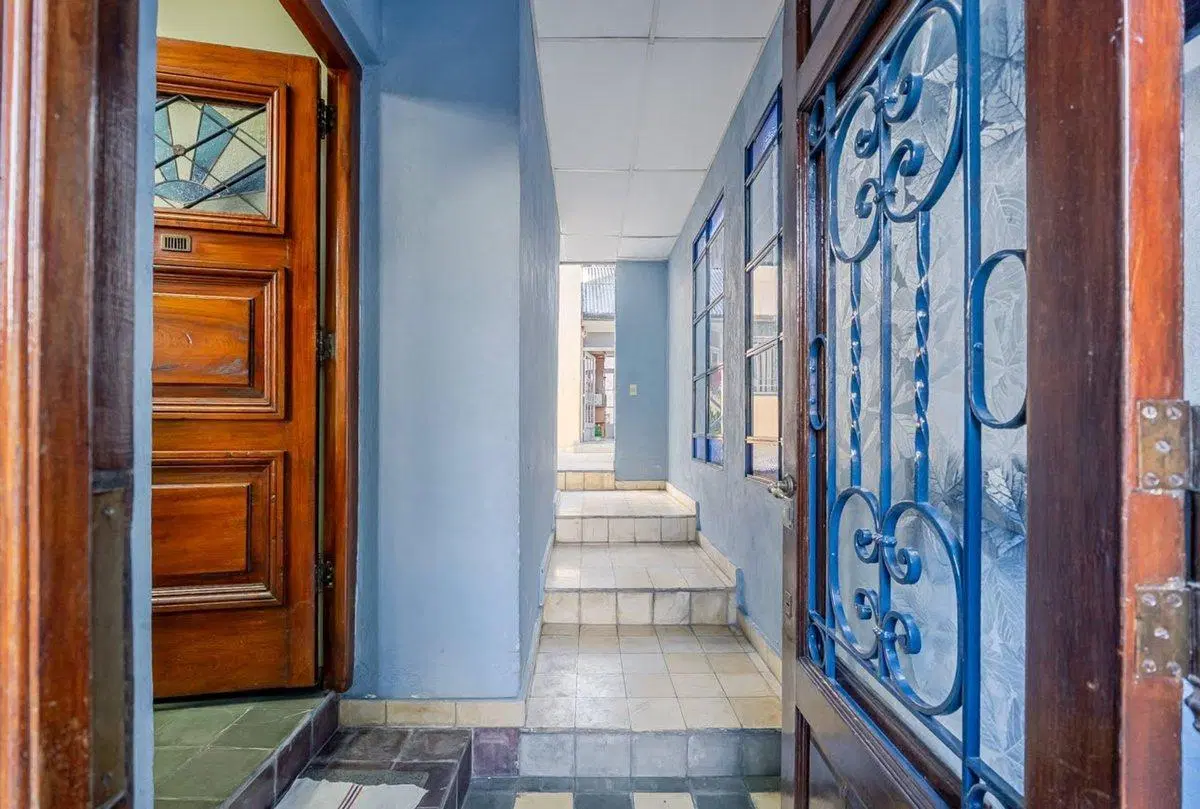 VENTA CASA 5 AMBIENTES EN VILLA DEL PARQUE 5