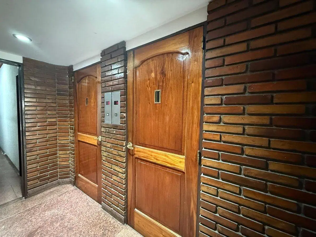 Departamento 4 amb Venta Avellanda Centro Balcon 2