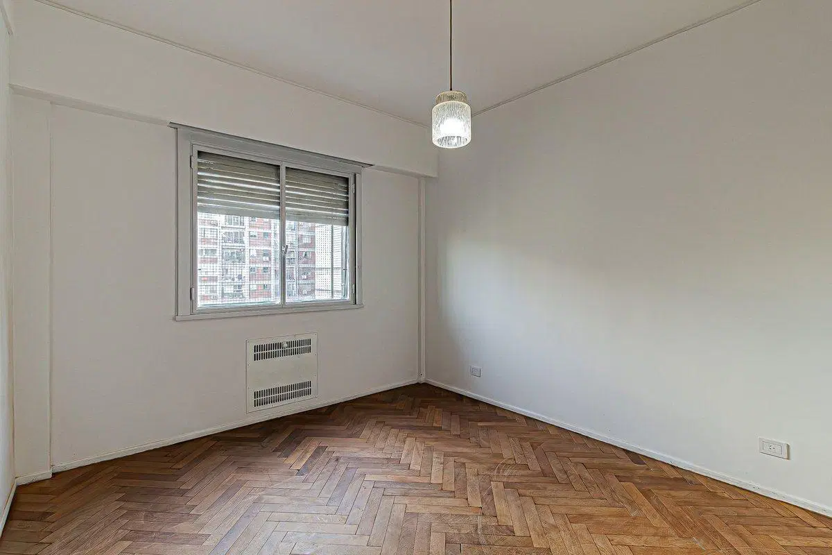 VENTA DEPTO 3 AMB EN RECOLETA CON BALCON Y COCHERA 4