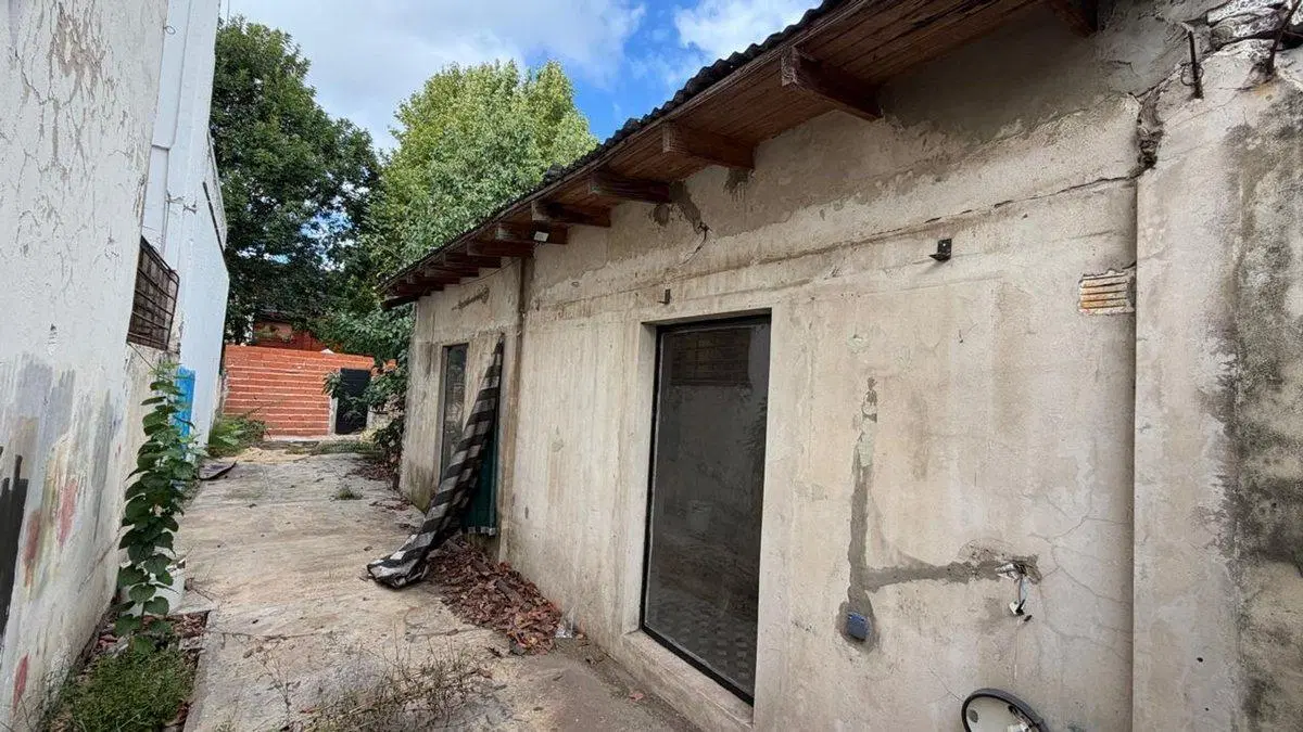 LOTE EN VENTA 338 MTS2 ZONA CENTRO BANFIELD 5