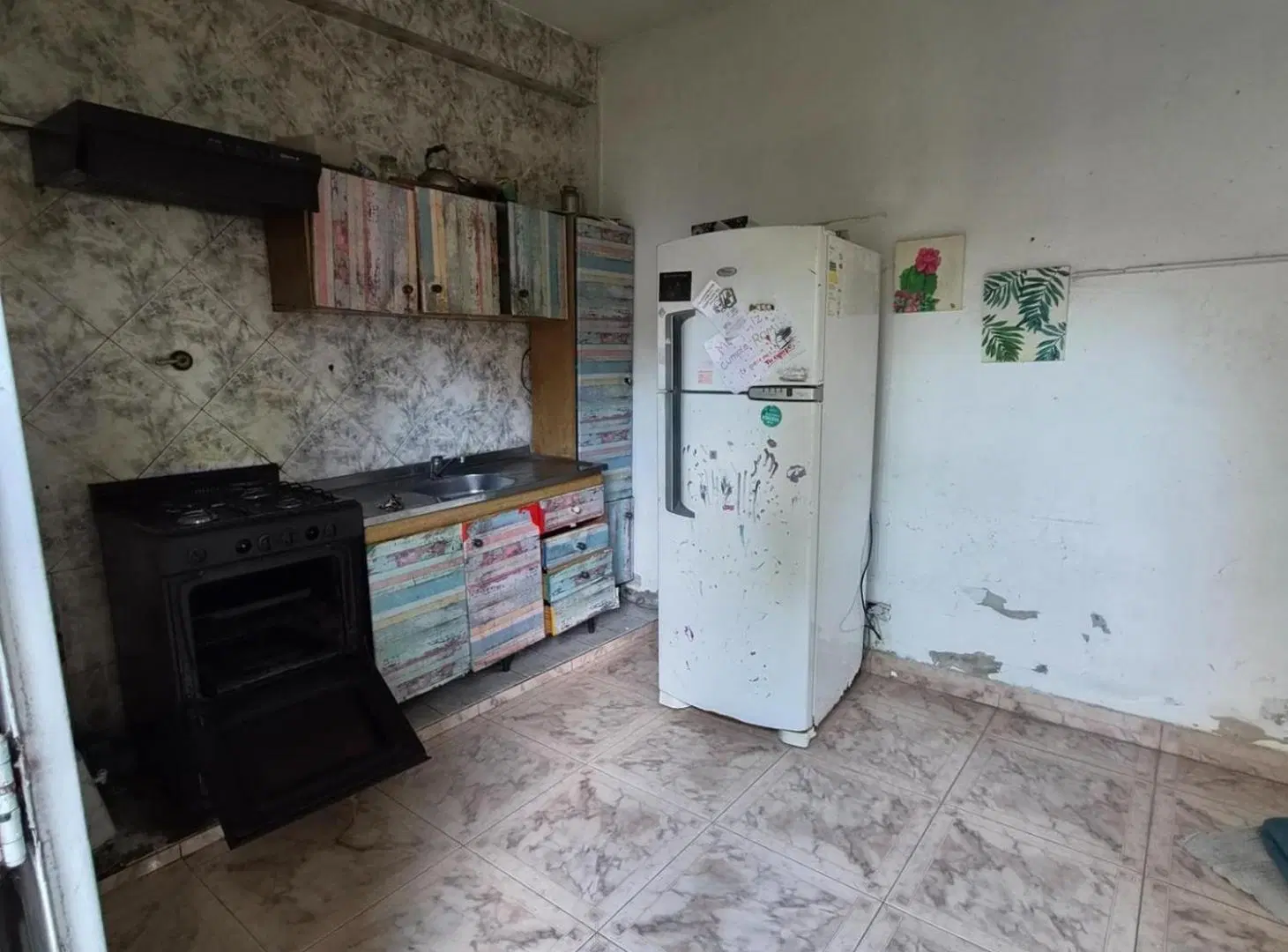 Casa en venta de 4 ambientes en Adrogue con parque 5