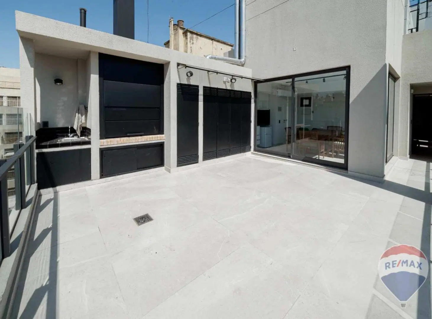 venta duplex 2 amb terraza propia Balvanera 5