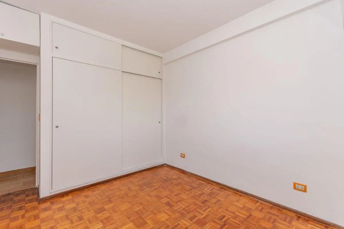 Venta dpto 3 Amb Avellaneda centro con Cochera 8