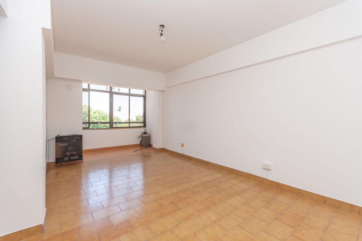 Foto de Venta dpto 3 Amb Avellaneda centro con Cochera, imagen 2