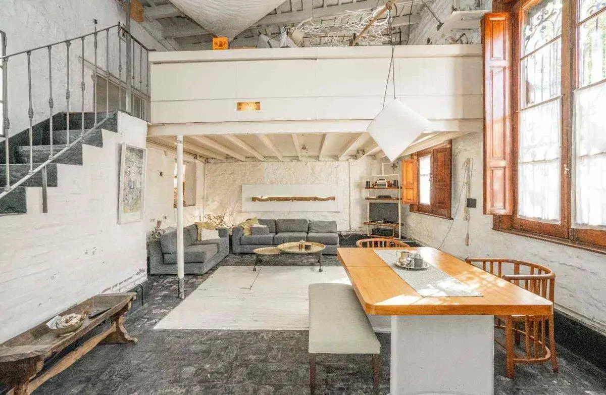 VENTA CASA EN LOTE PROPIO 5 AMBIENTES  PALERMO 2