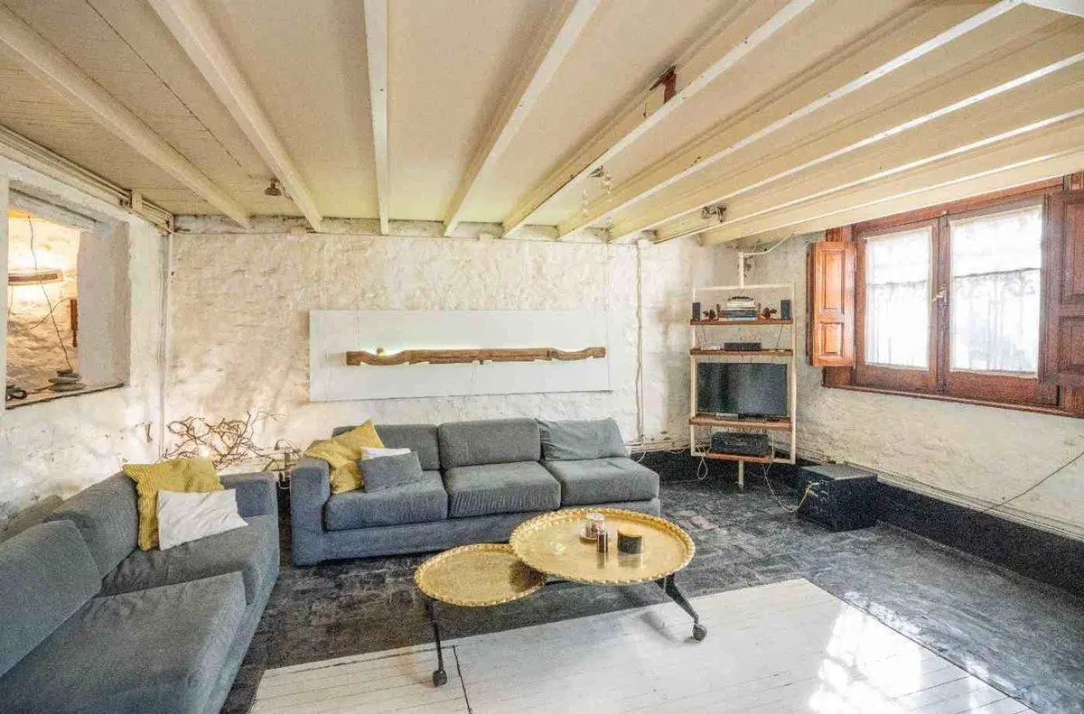 VENTA CASA EN LOTE PROPIO 5 AMBIENTES  PALERMO 4