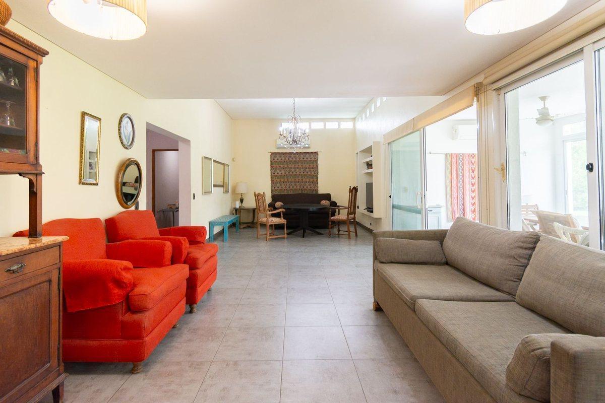 Foto de CASA 6 AMBIENTES CON PILETA Y PARRILLA EN PILAR, imagen 2
