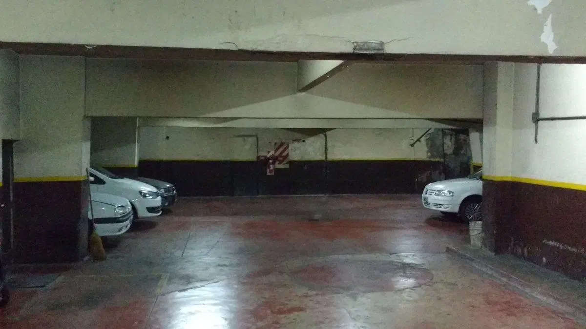 VENTA COCHERA RECOLETA 7