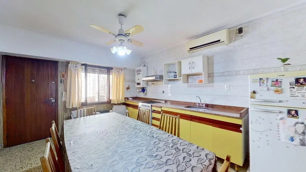 VENTA CASA MULTIFAMILIAR LOTE PROPIO CON PARRILLA 4