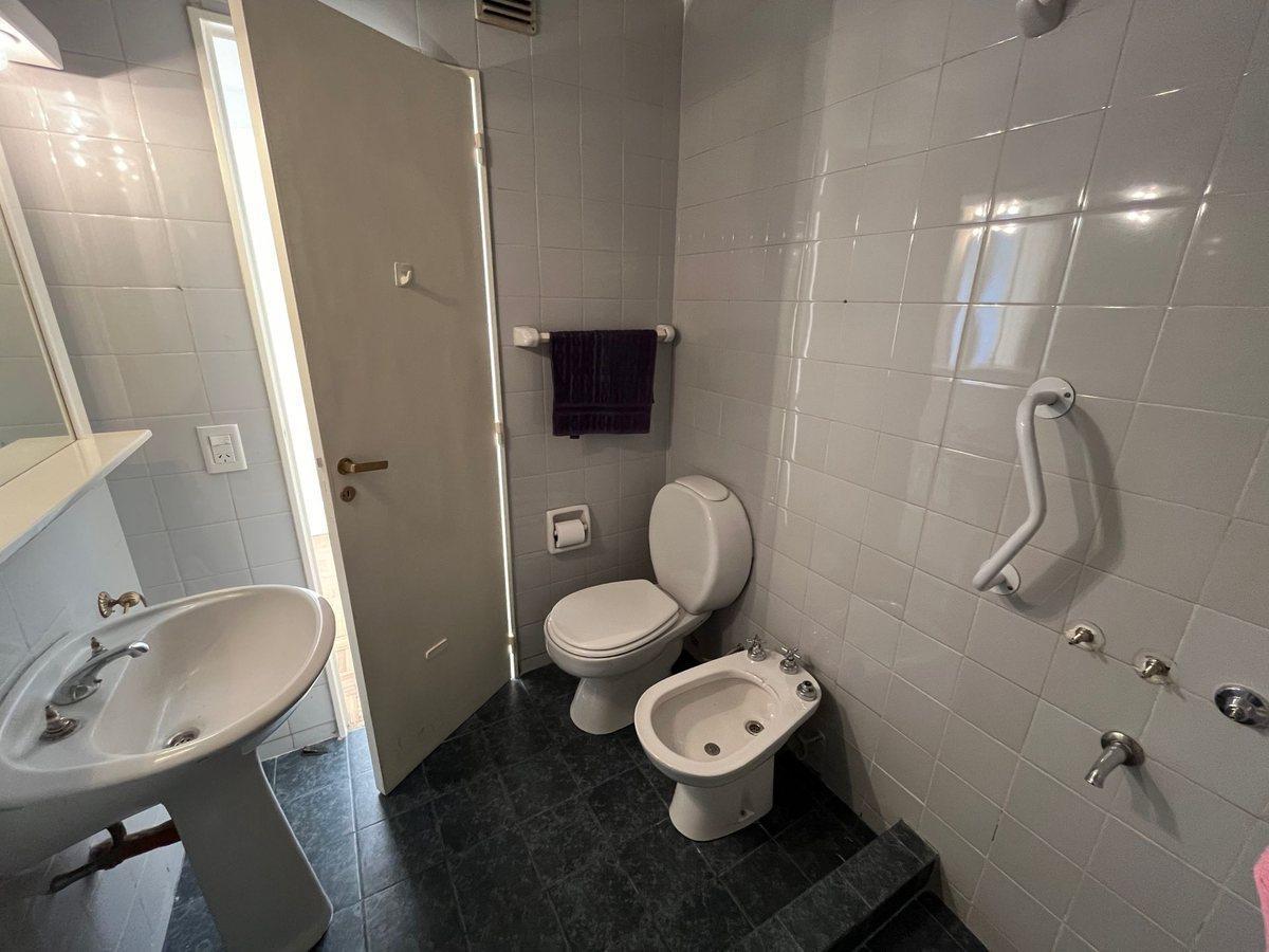 Foto de ALQUILER 3 AMB. RECOLETA GRAN BALCON, IMPERDIBLE!, imagen 3